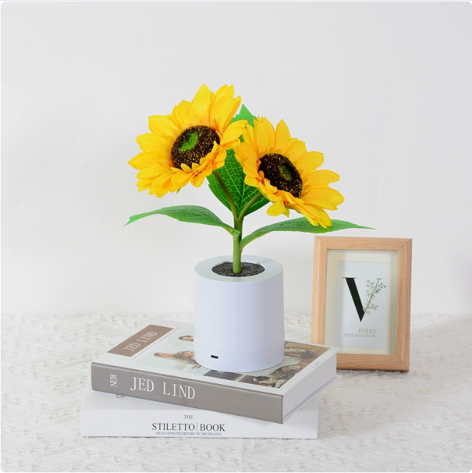 Sunflower LED Table Lamp